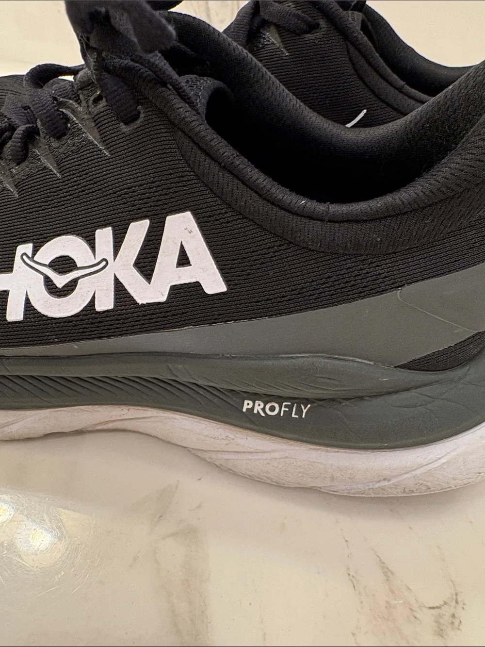 HOKA ONE ONE Mach 4 Running Shoes Women's Size 9.5 Black Gray